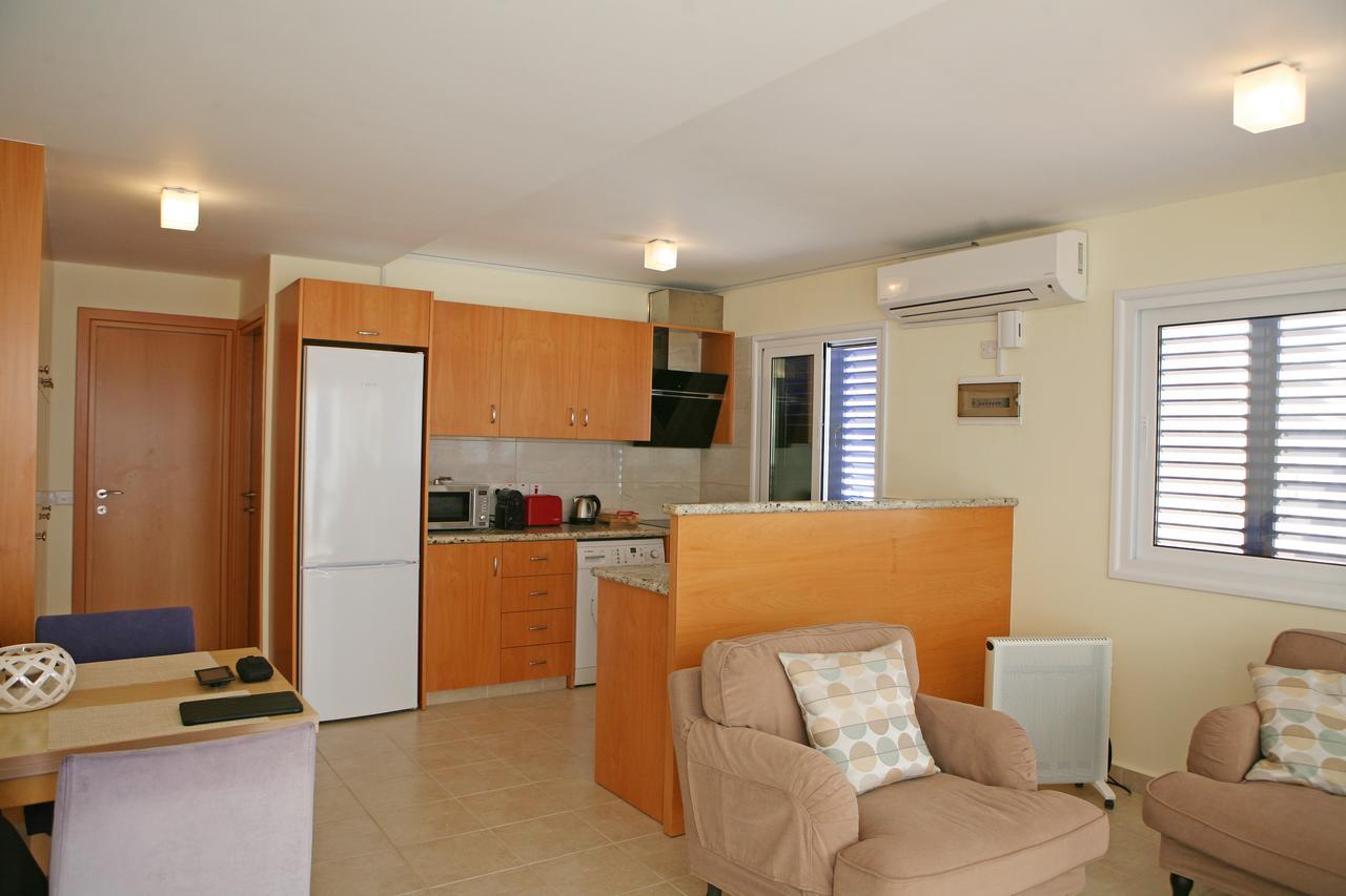 Ambelones Apartments Писсури Экстерьер фото