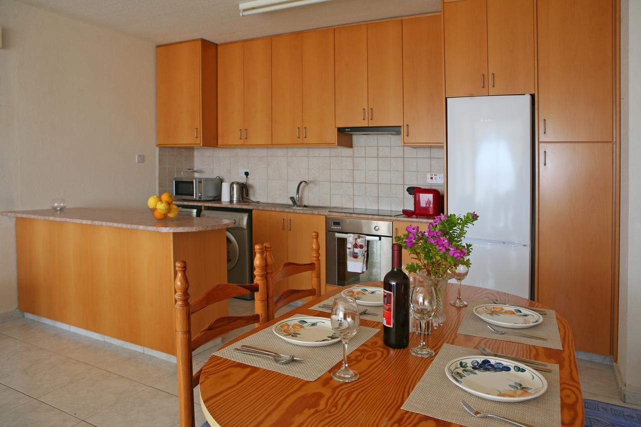 Ambelones Apartments Писсури Экстерьер фото